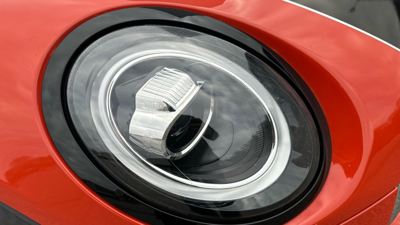 MINI Hatchback 1.5 Cooper Sport II 3dr Auto Petrol Hatchback